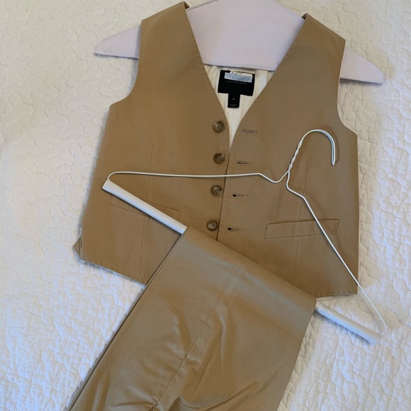 Crewcuts Other - Crewcuts suit (pant and vest)